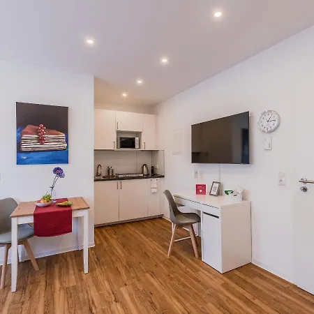 Immocity Ξενοδοχείο με διαμερίσματα *